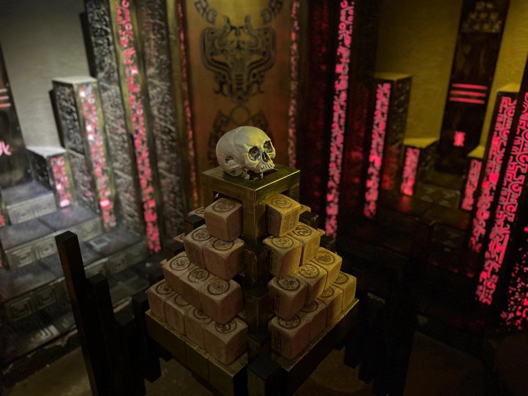 神秘古墓逃脱攻略(古墓逃脱神秘宫殿逃亡全部攻略)