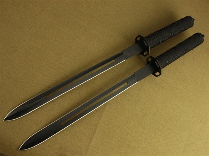 杀吸血鬼的武器(猎杀吸血鬼的武器)