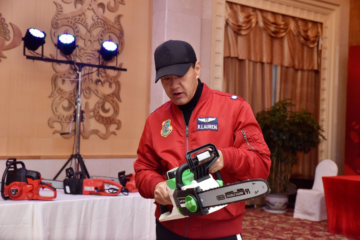 放置三国于荣光代言礼包(于荣光代言的放置三国游戏)