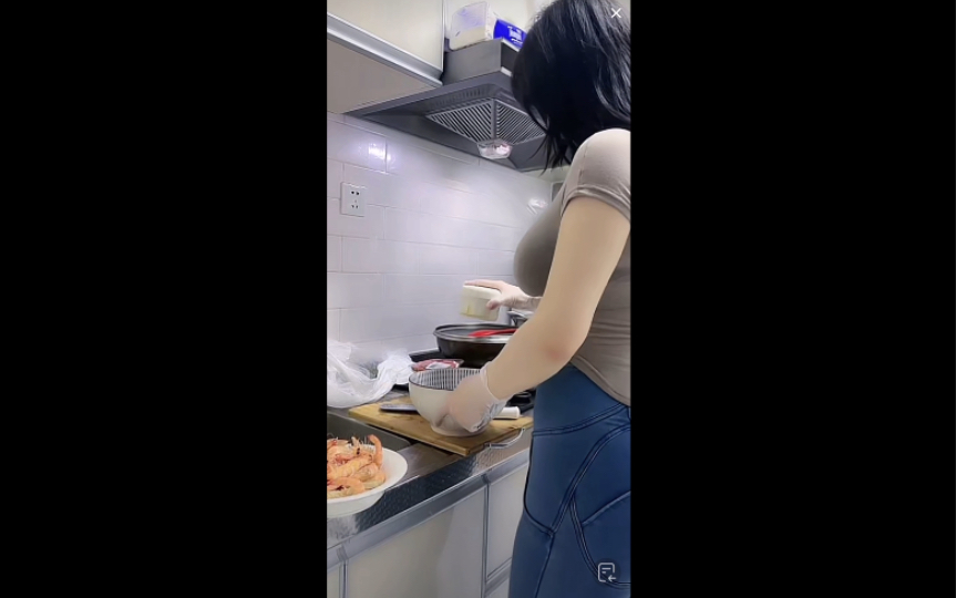 美女厨房的攻略(美女厨房游戏完整版)