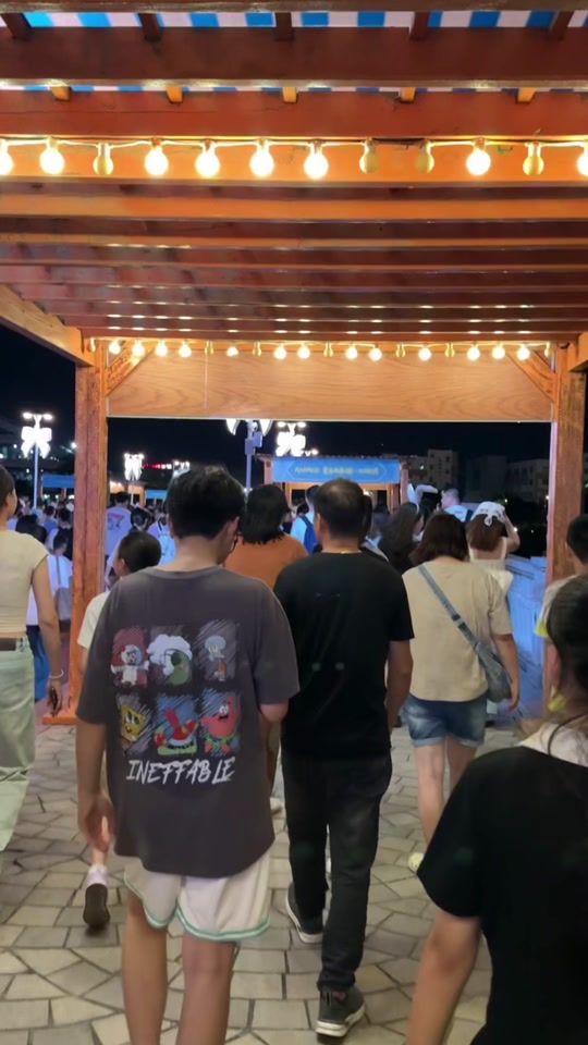 梦幻假日岛2.3(梦幻假日岛30汉化版下载)