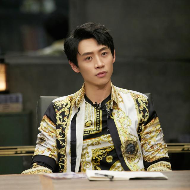 铠甲勇士明星大侦探(铠甲勇士明星大侦探百度百科)