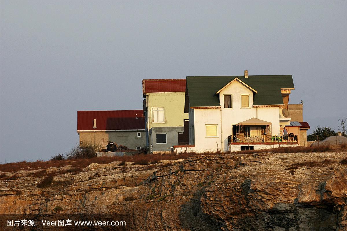 逃出岩石房子的攻略(逃出岩石房子的攻略大全)